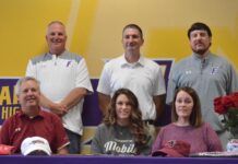 PREP GOLF: Fairview’s Lawson signs with Mobile
