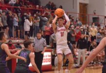 PREP BASKETBALL: Raiders dominate season opener 58-25, Lady Raiders fall to Susan Moore