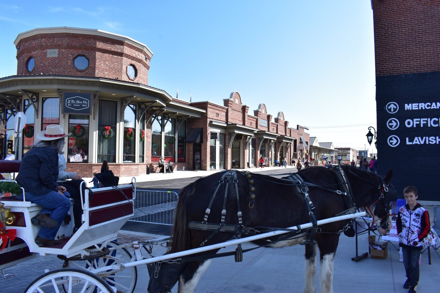 Warehouse District paving completed just in time for Christmas Open