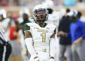 Harris named to Mayo Clinic Comeback Player of the Year Watch List