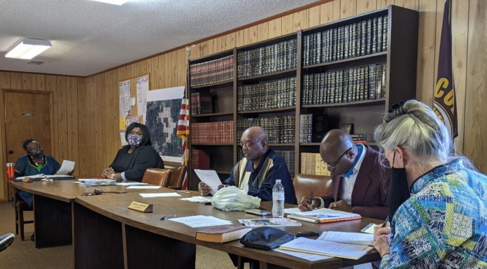 Colony Town Council holds organizational meeting in absence of new mayor