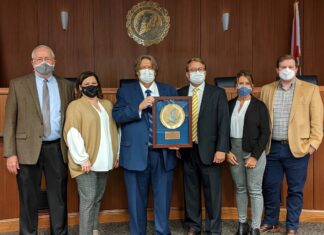 CEDA receives Excellence in Economic Development Award from IEDC for partnership with HomTex