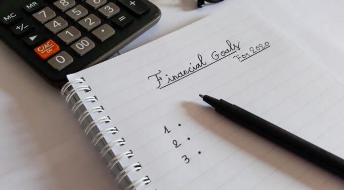 Smart planning: 10 steps for financial success during the holiday season