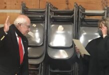 Vinemont administration takes oaths