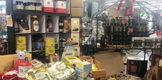 Christmas gifts with local flavor