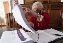 Ivey’s study group says gambling could mean $700M, 19K new jobs for state