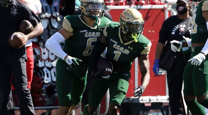 Cornerback Brontae Harris named nominee for Burlsworth Trophy