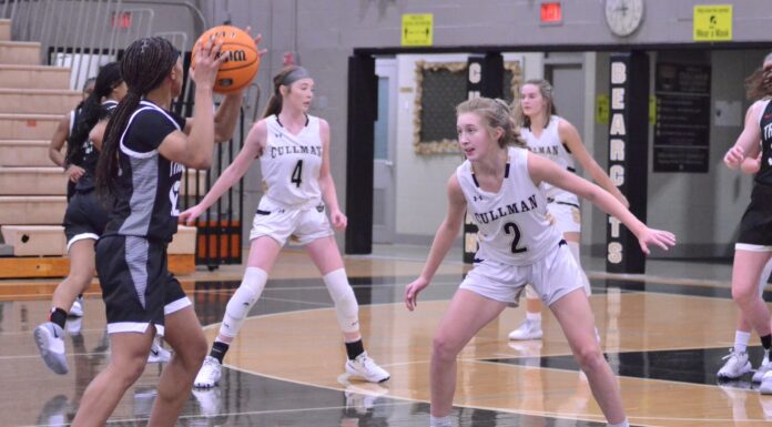 PREP BASKETBALL: Lady Bearcats drop area matchup to Muscle Shoals