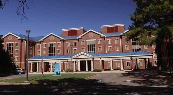 Local students named to UAH fall 2020 Dean’s and President’s Lists