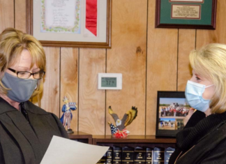 Vinemont adopts ordinance establishing procedural rules; Cosper sworn in