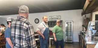 Vinemont community welcomes Pioneer Bakery