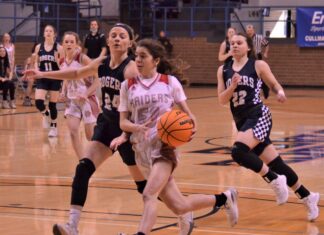 PREP BASKETBALL: Lady Raiders fall to Rogers in NW Regional Finals 58-41