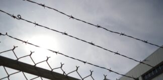 Ivey signs 30-year lease agreements for 2 new men’s mega prisons