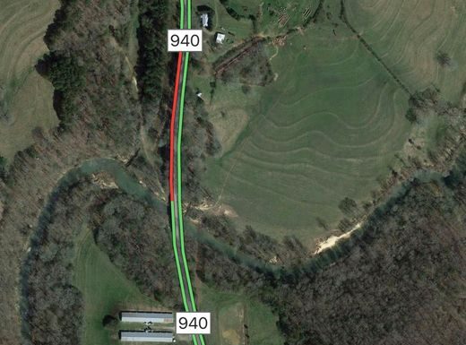 Single motor vehicle collision claims life of 16-year-old driver