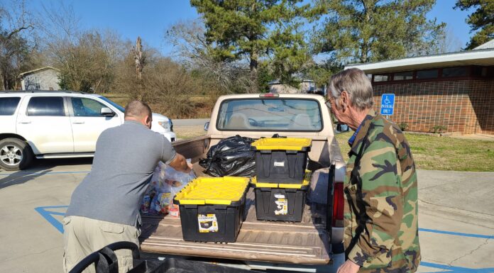 Food, love, care… all in a backpack