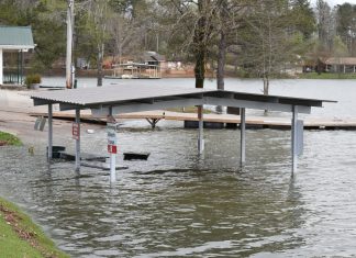 ‘This is not the time for a novice to head out on the water’