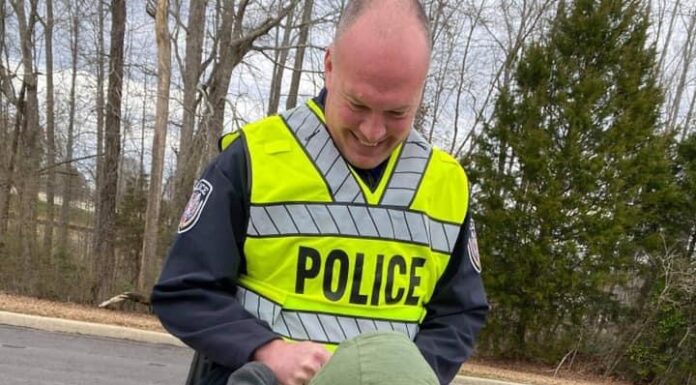 Cullman Primary School Resource Officer receives a helping hand