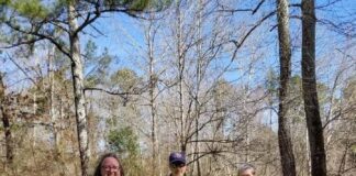 Cullman Community Lions Club cleans up Convent Road