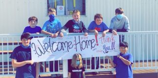 CCCDC student welcomes dad home from Air Force with the help of classmates