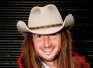 ‘Southern Momma’ Darren Knight and friends coming to Cullman Caring for Kids March 31