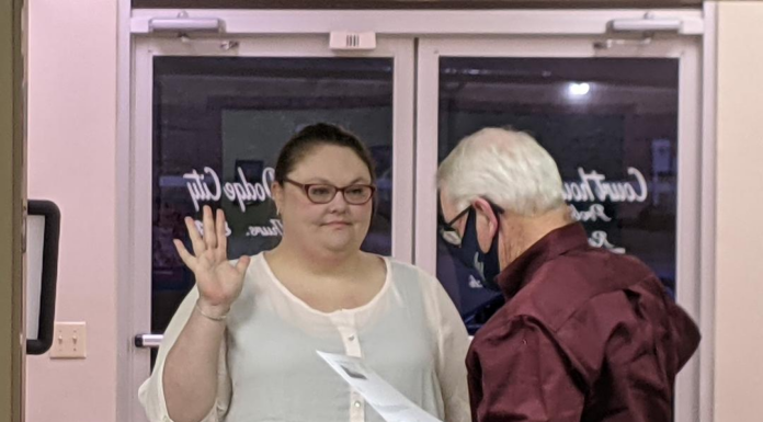 Dodge City council seats new member, hears complaint over gaming machines