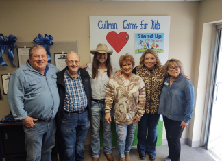 Darren Knight and friends visit Cullman Caring for Kids