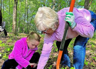 Cullman Primary School celebrates Earth Day!