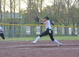 PREP SOFTBALL: Lady Raiders roll past Hanceville 16-1