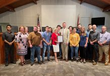 Oneonta Mayor Richard Phillips signs proclamation, recognizing Wallace State during Community College Month