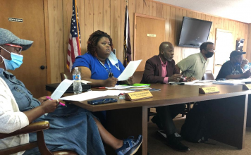 Colony Town Council nears budget completion, names library board