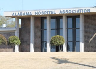 Alabama’s hospitals and nursing homes still under federal mask requirements
