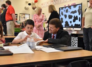 ‘Amazing things’: State Dept. of Education Superintendent visits CCPS to celebrate reading award