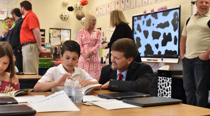 ‘Amazing things’: State Dept. of Education Superintendent visits CCPS to celebrate reading award