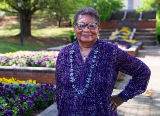 78-year-old earns college degree after decades of pursuing her dream