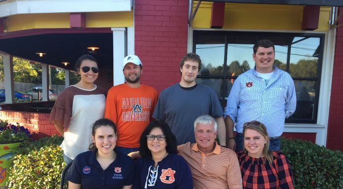 Hunt family establishes John E. Hunt Memorial Scholarship, annual golf tournament