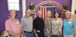 Vinemont High School Classes ’69 and ’70 hold combined reunion