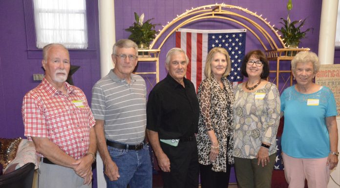 Vinemont High School Classes ’69 and ’70 hold combined reunion