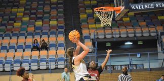 PREP BASKETBALL: Lady Bearcats rally to defeat Handley 51-47