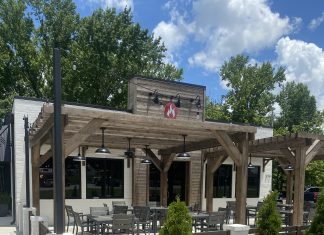 Urban Cookhouse offers healthy, local menu options