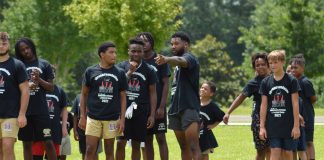 Former Cullman, Hanceville standout Brontae Harris hosts community cleanup, football camp in Colony