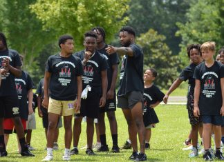 Former Cullman, Hanceville standout Brontae Harris hosts community cleanup, football camp in Colony