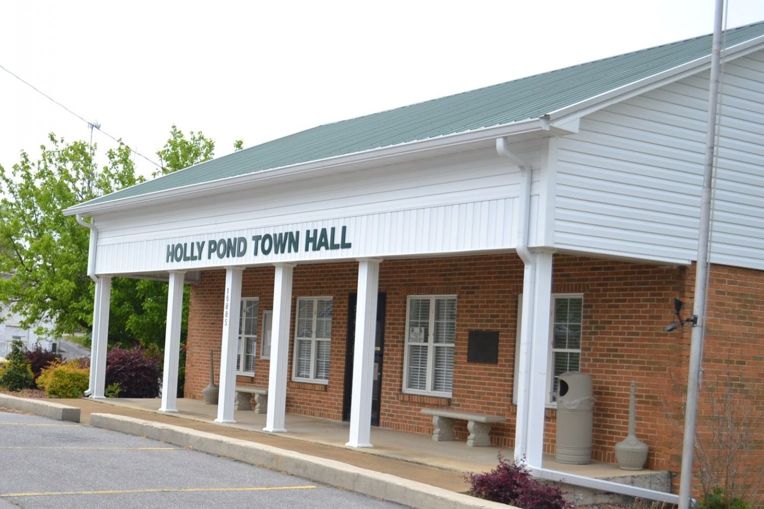 Holly Pond Town Council New sewer rates in effect, former food pantry