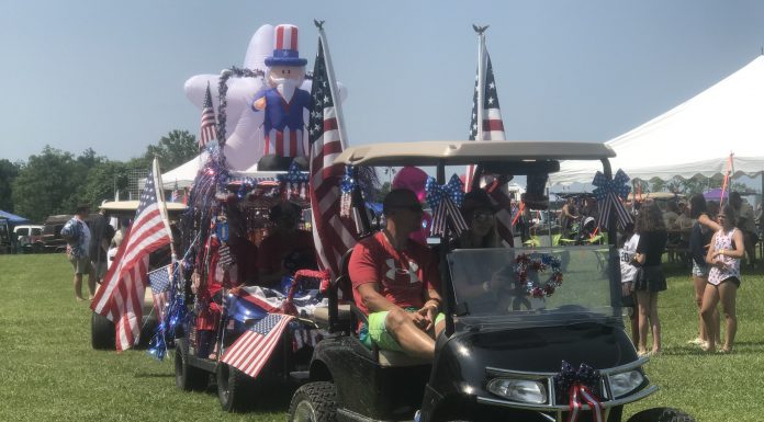 Smith Lake Park Fireworks and Music Festival sees successful 2021 return