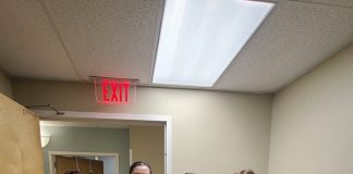 Cullman Florist visits essential workers for Make Someone Smile Week