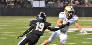 PREP FOOTBALL: Late score lifts Jasper over Cullman 20-16