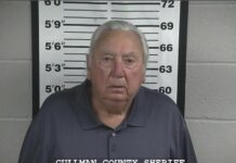 Former mayor faces five criminal charges
