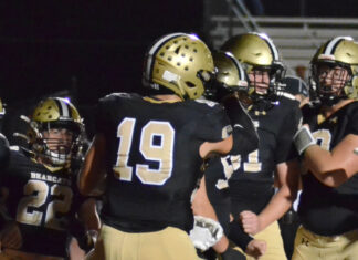 PREP FOOTBALL: Cullman dominates No. 1 Mars Hill 49-7