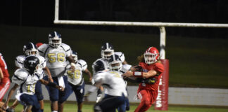 PREP FOOTBALL: Vinemont hammers Tarrant at home 49-0