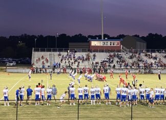 PREP FOOTBALL: Addison narrowly falls at Midfield 30-28