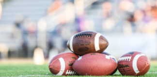 PREP FOOTBALL: Addison hammers Vina on the road 50-0